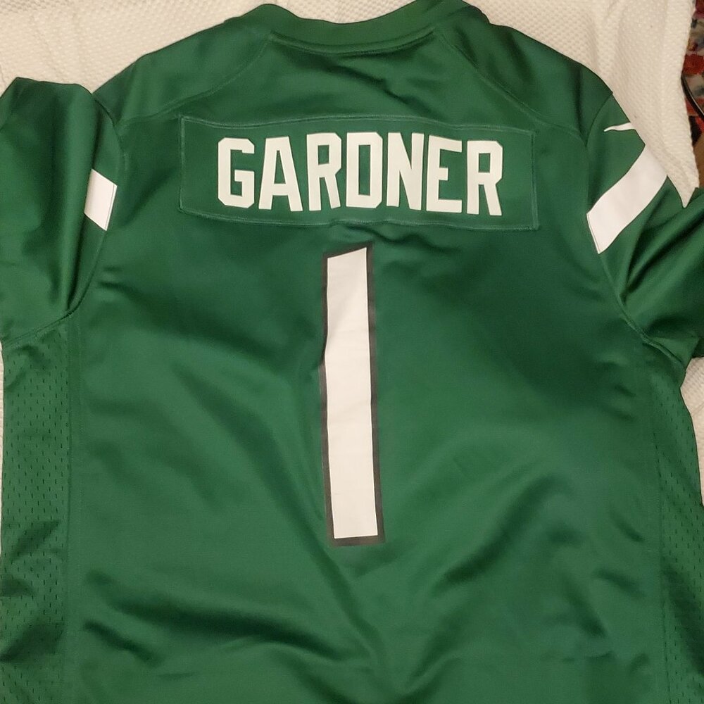 ***SOLD***Nike New York Jets Sauce Gardner #1 Jersey Green On Field Size Medium